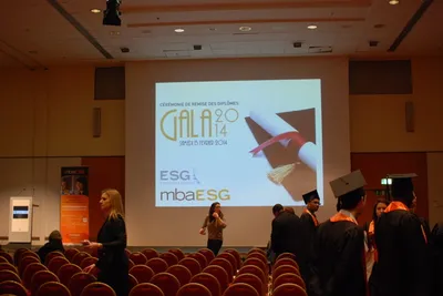 Groupe ESG 2013届毕业典礼圆满举行